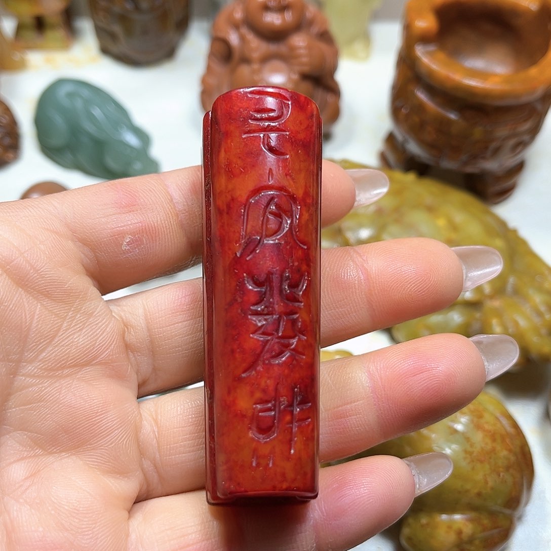 白玉菩提吊坠白玉菩提吊坠