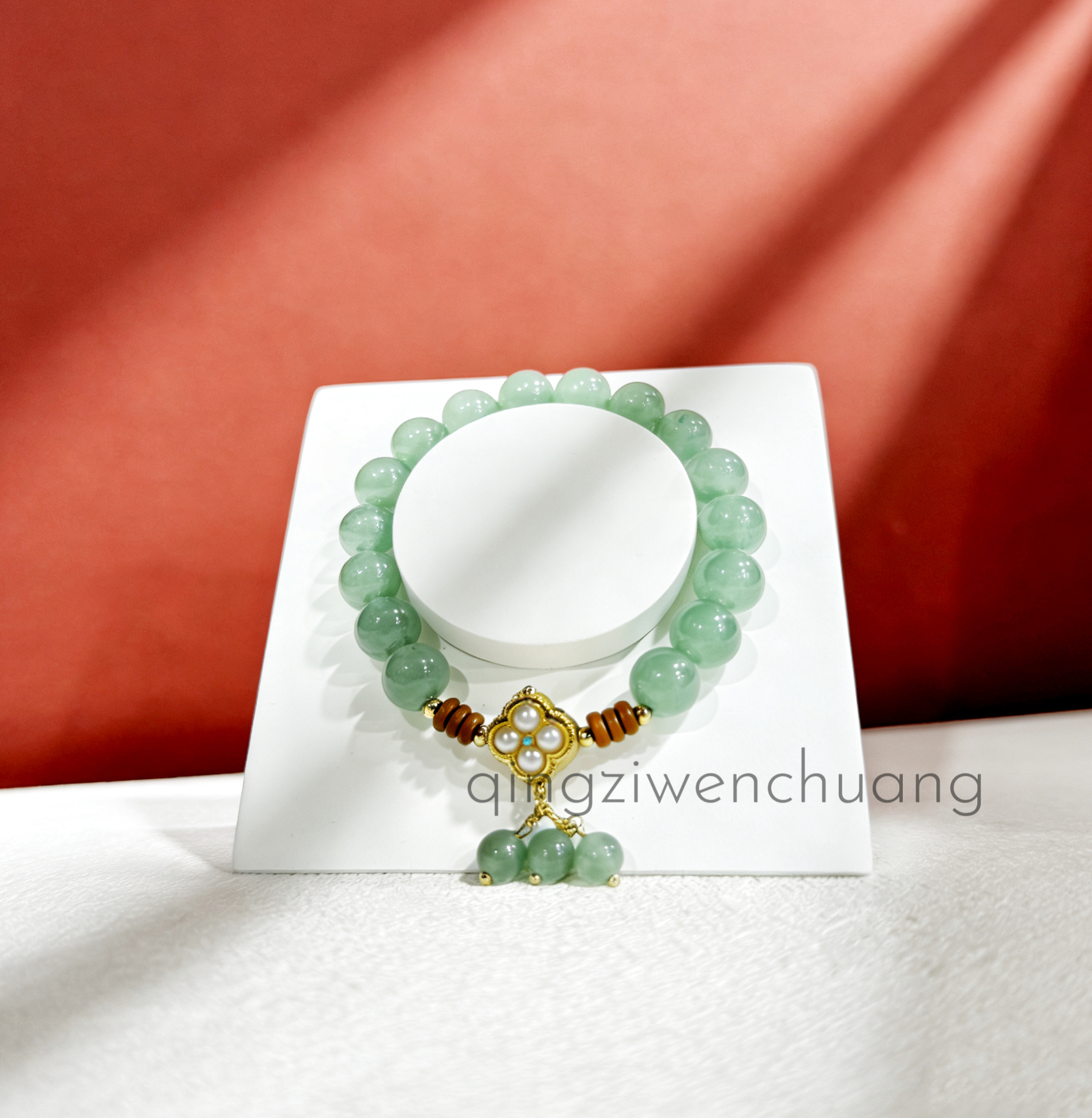 DH 1228-东陵玉四叶草手串10mm东陵玉（无礼盒）