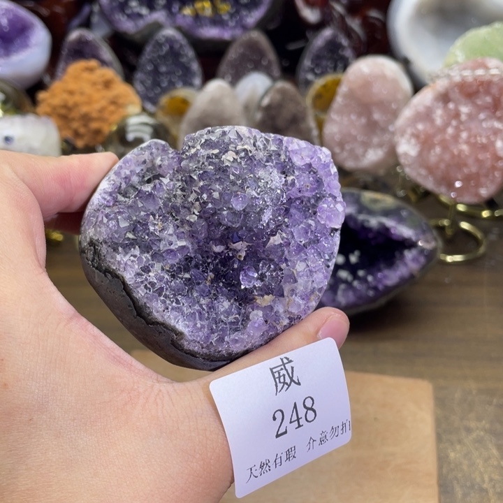 未镶嵌水晶珠宝半成品