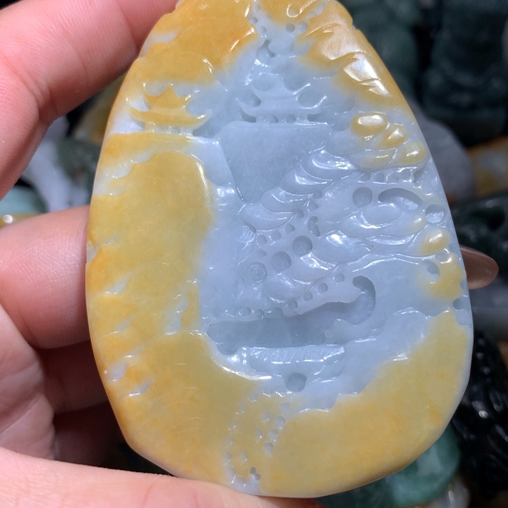 翡翠未镶嵌颈饰保真天然A货翡翠