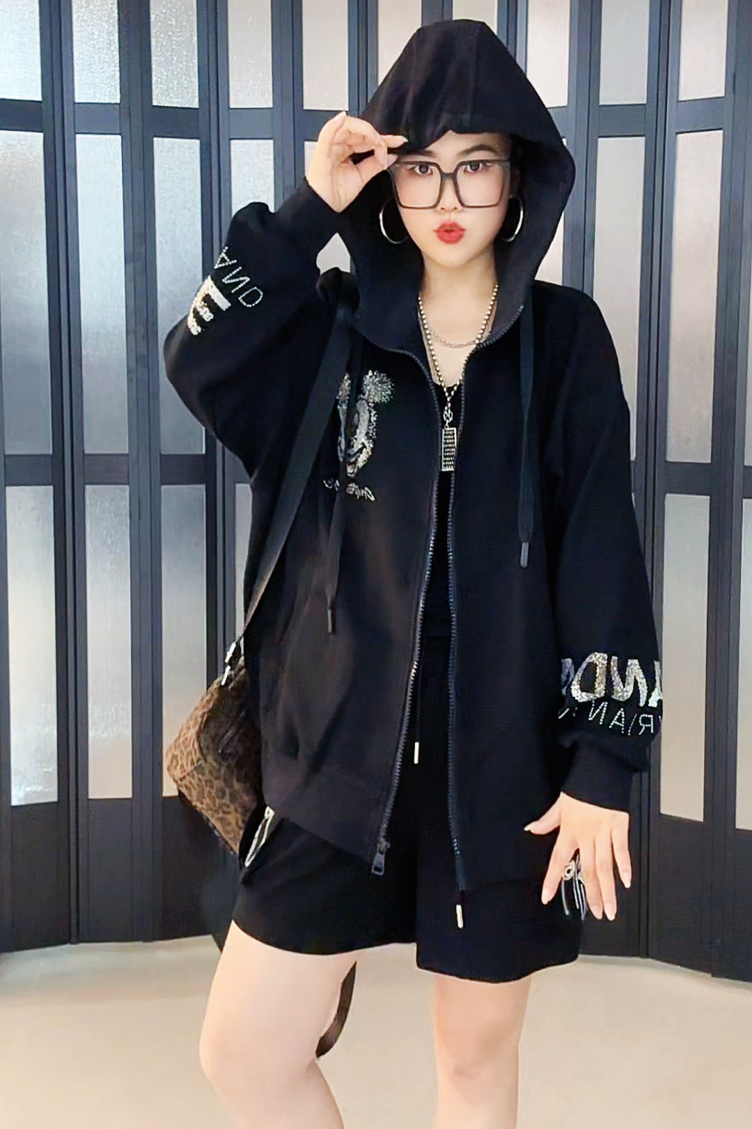 潮牌女装外套烫钻米奇开衫黑色卫衣外套