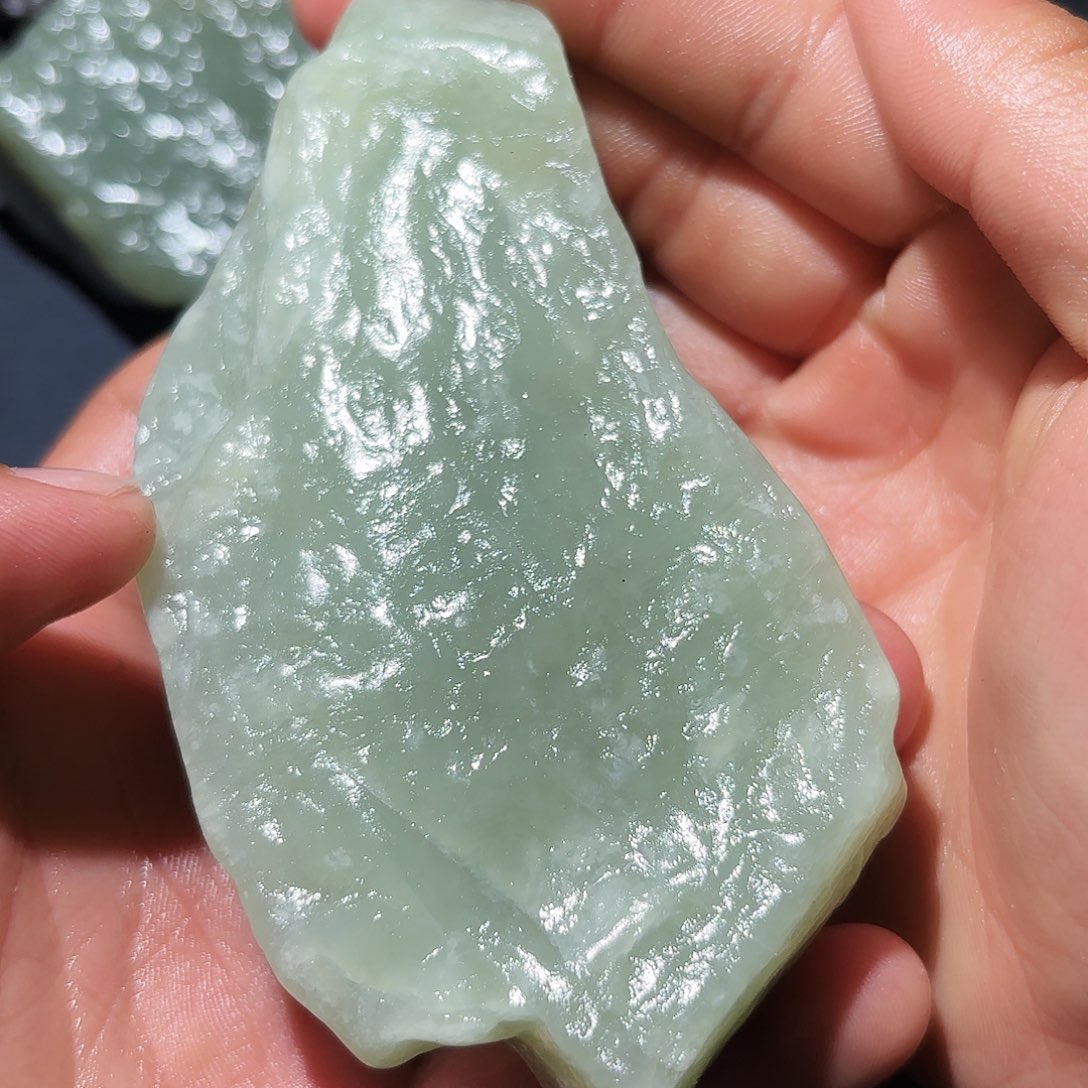 和田玉未镶嵌珠宝奇石