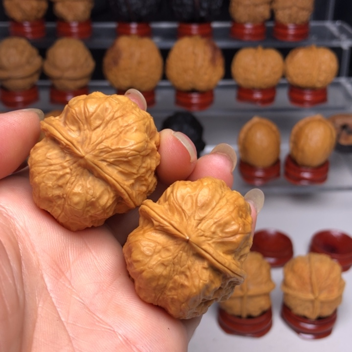 文玩核桃吊坠25金尊疙瘩包
