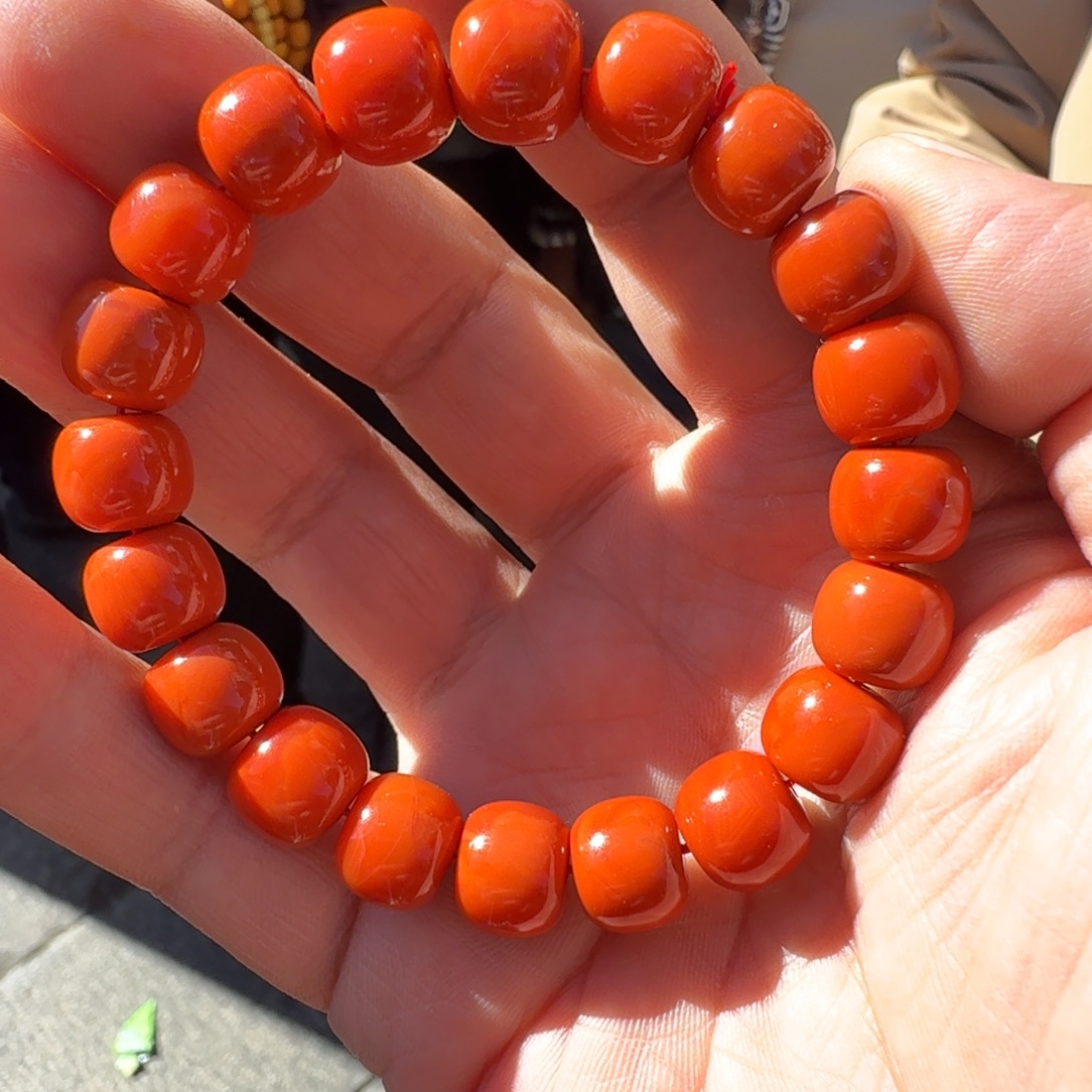 M****南红玛瑙未镶嵌颈饰