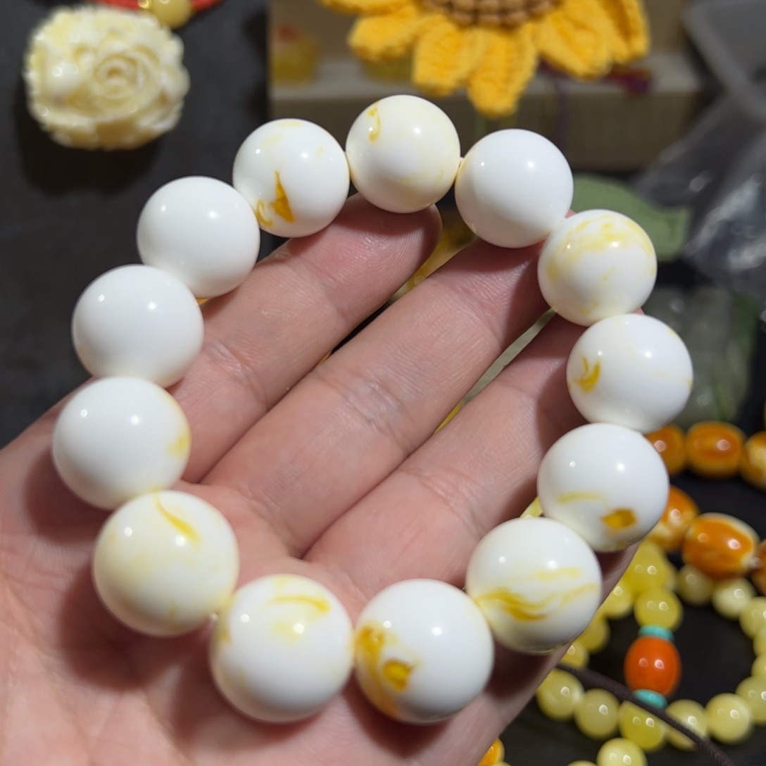 未镶嵌蜜蜡手链卡1.8➕