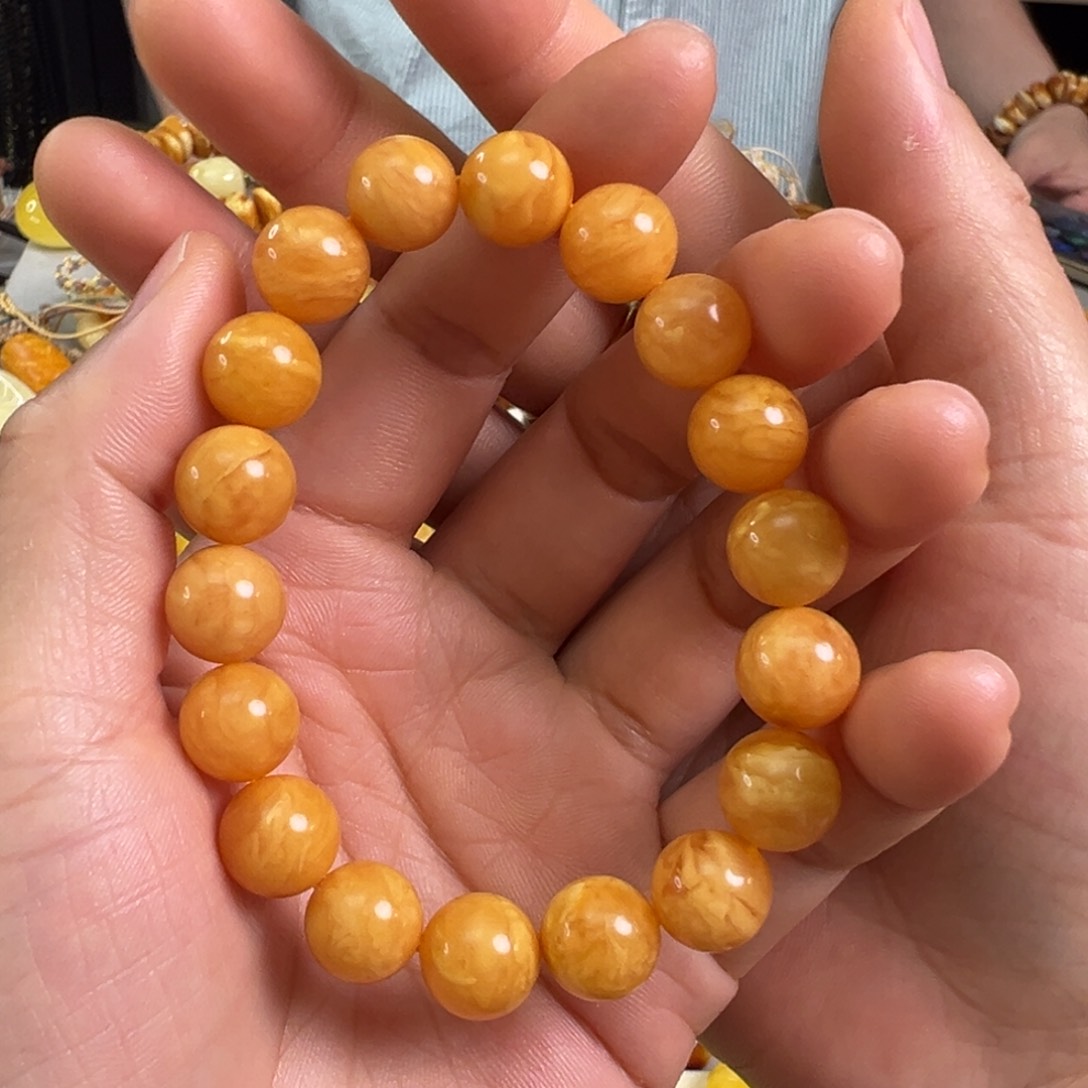 蜜蜡裸石未镶嵌蜜蜡