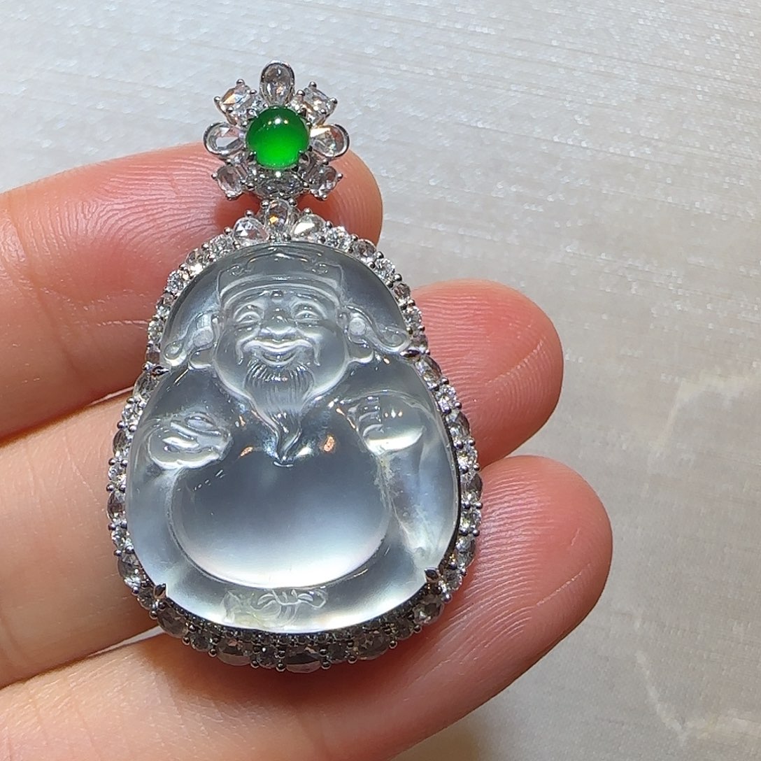 翡翠18K金镶嵌颈饰挂件