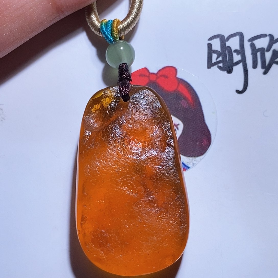 琥珀未镶嵌珠宝奇石