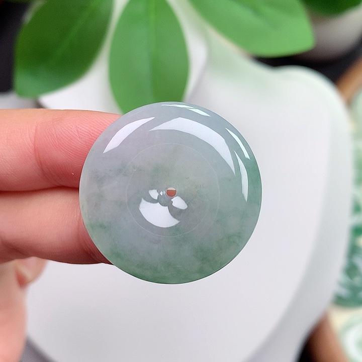 颈饰未镶嵌翡翠平安扣 27.9x4.8mm
