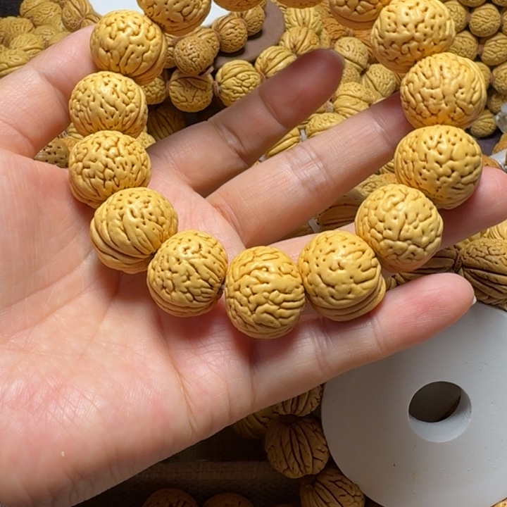 吊坠桃核老树苹果