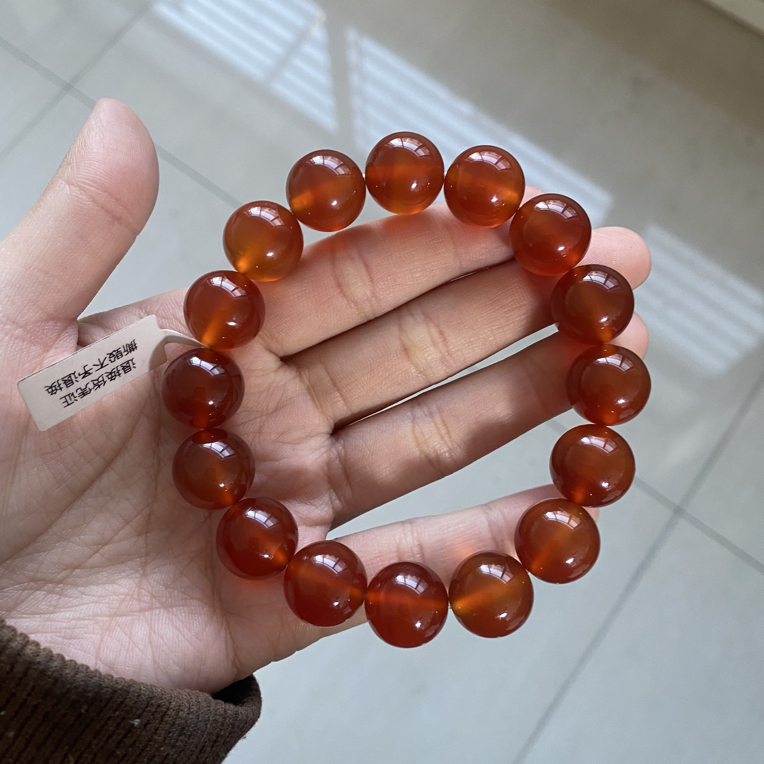 冰底红玛瑙手串 