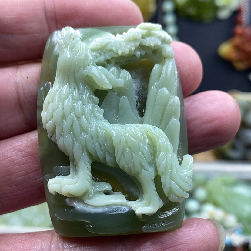 【闪购商品】未镶嵌岫玉吊坠手工雕刻