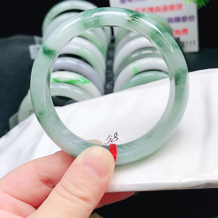 翡翠未镶嵌手镯603