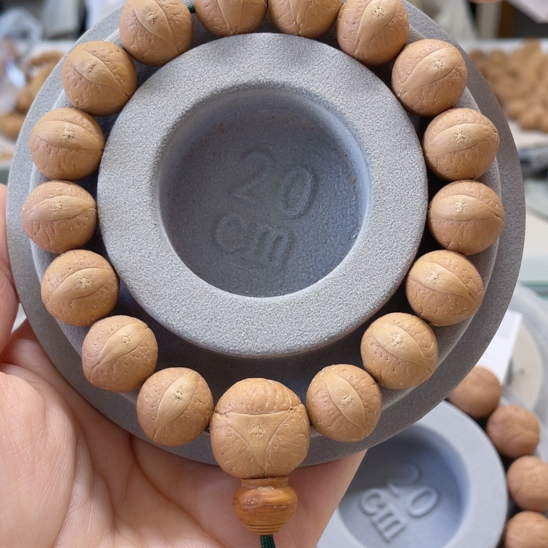 亮***哥手串凤眼菩提15凤眼，7@8293