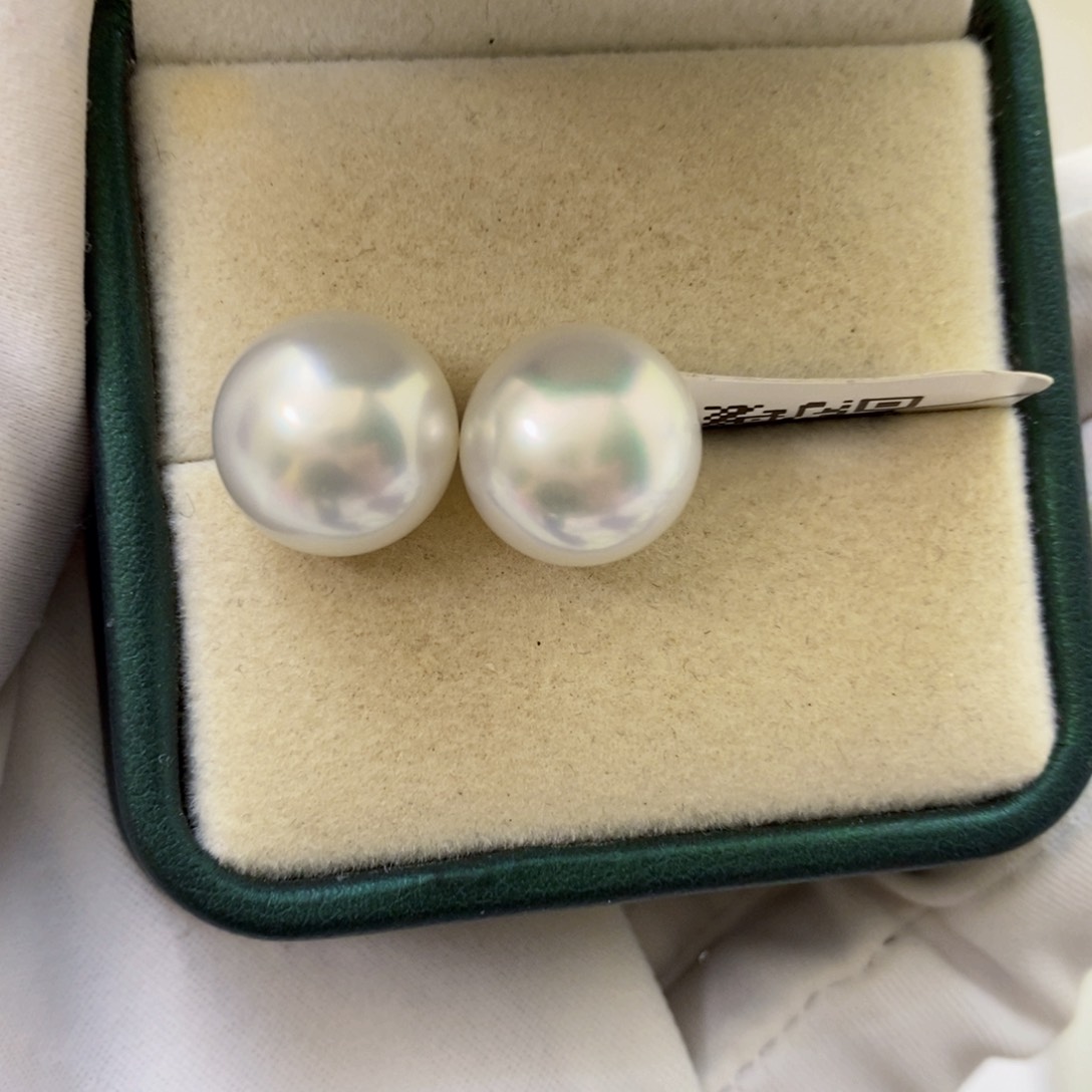 海水珍珠颈饰18K金镶嵌耳饰