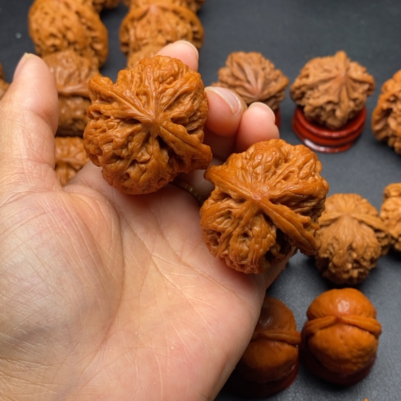 【闪购商品】文玩核桃把件43将军