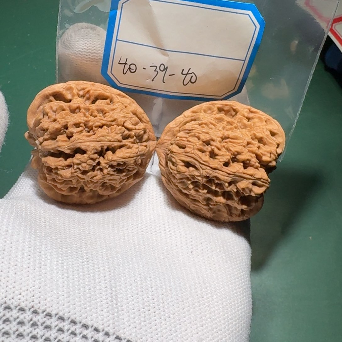 文玩核桃吊坠13号南疆