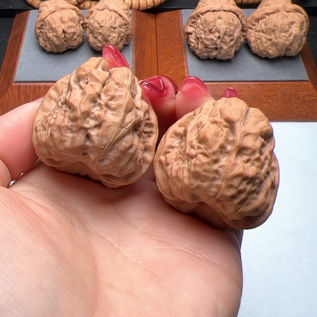 文玩核桃把件蛤蟆头37