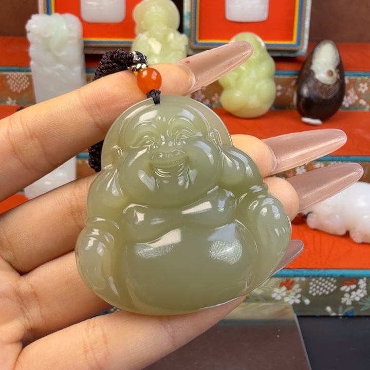 我***吗和田玉未镶嵌颈饰