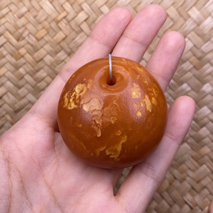 琥珀未镶嵌裸石蜜蜡M