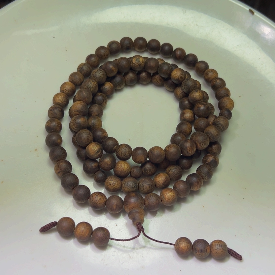 沉香手串?*沉香奇楠千里香母树包头老料圆珠35.3克
