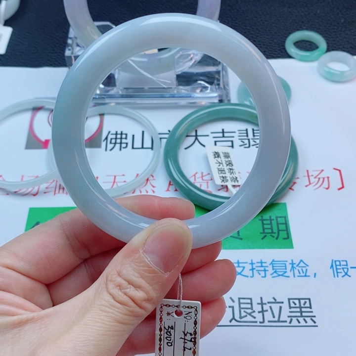 翡翠未镶嵌手镯胖圆条手镯58-59圈口