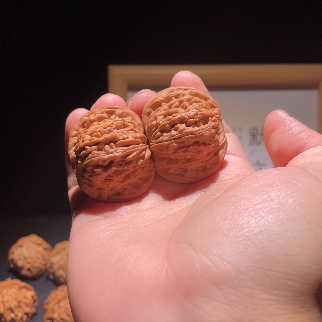 文玩核桃把件41全品汉高楼