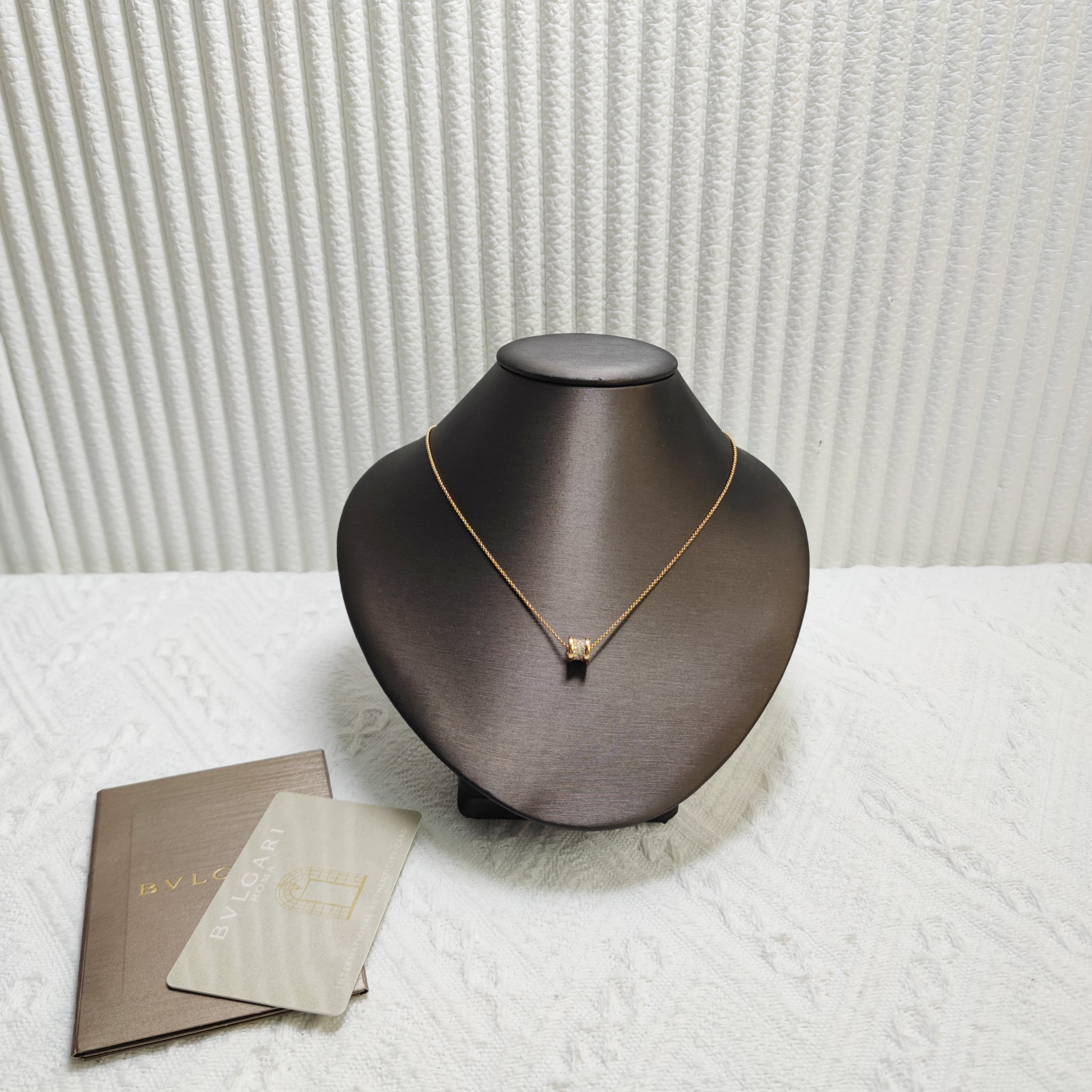 99新 BVLGARI/宝格丽 女士经典宝格丽玫瑰金小蛮腰mini项链二奢