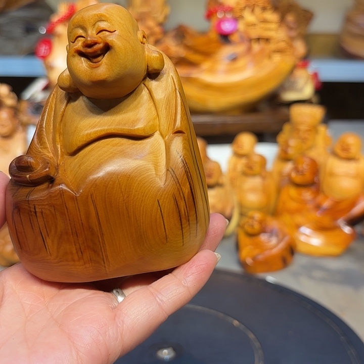 柏木太行崖柏弥勒佛