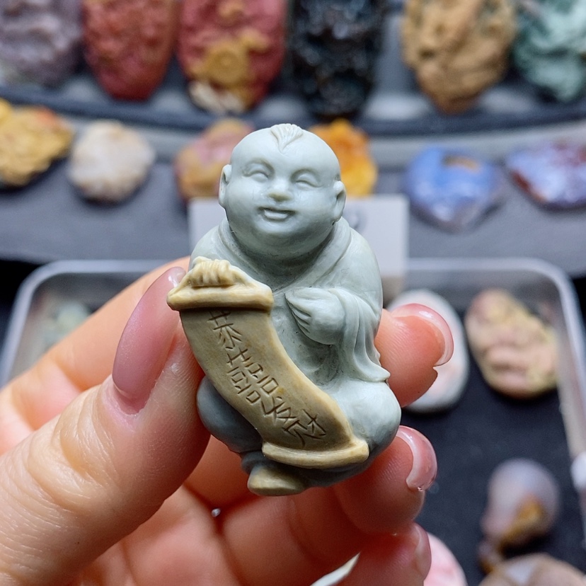 【闪购商品】定制石英质玉吊坠未镶嵌