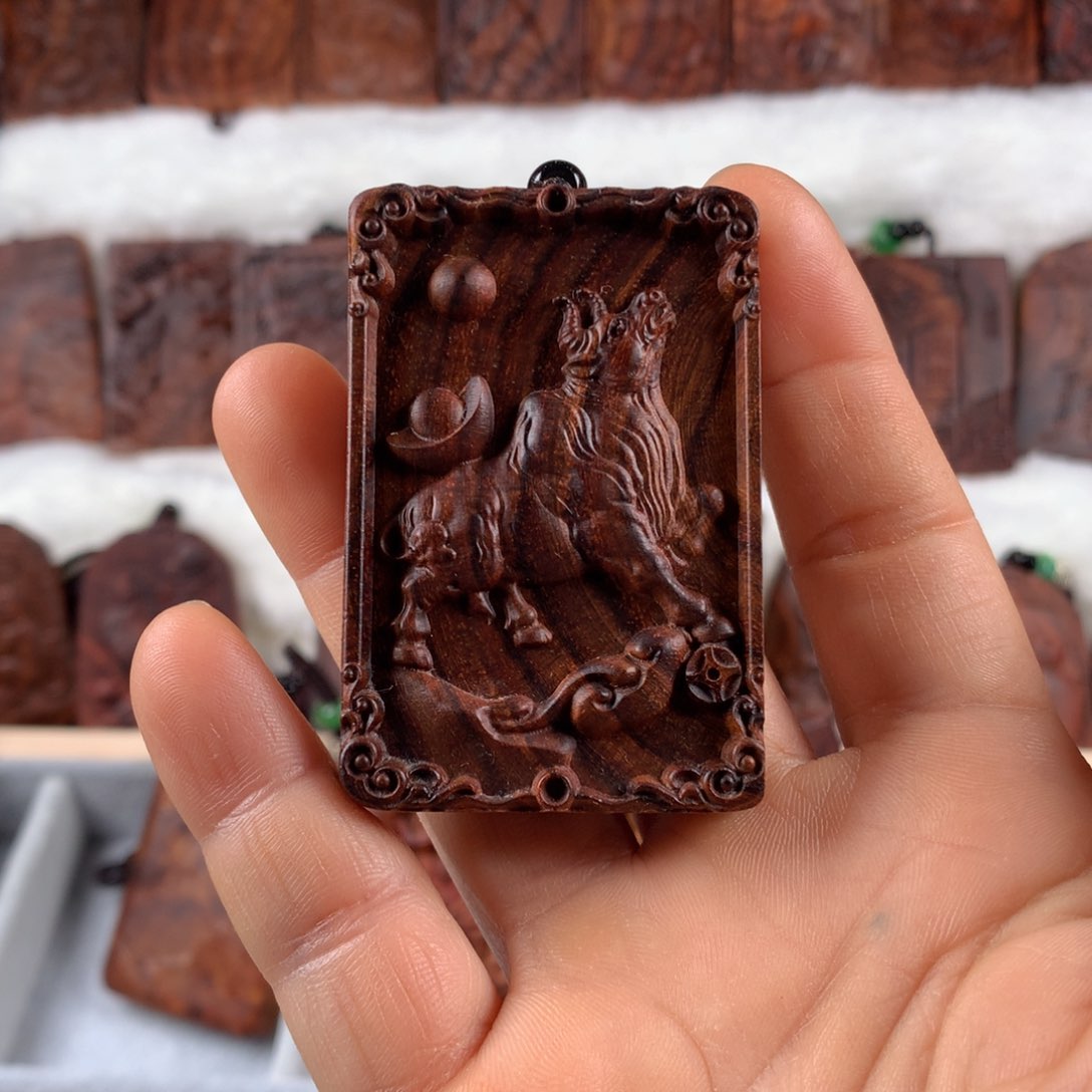 黄花梨/降香黄檀飞*哥海南