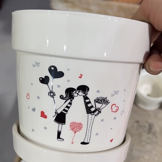 多肉绿植陶瓷花盆9.9包邮，有孔