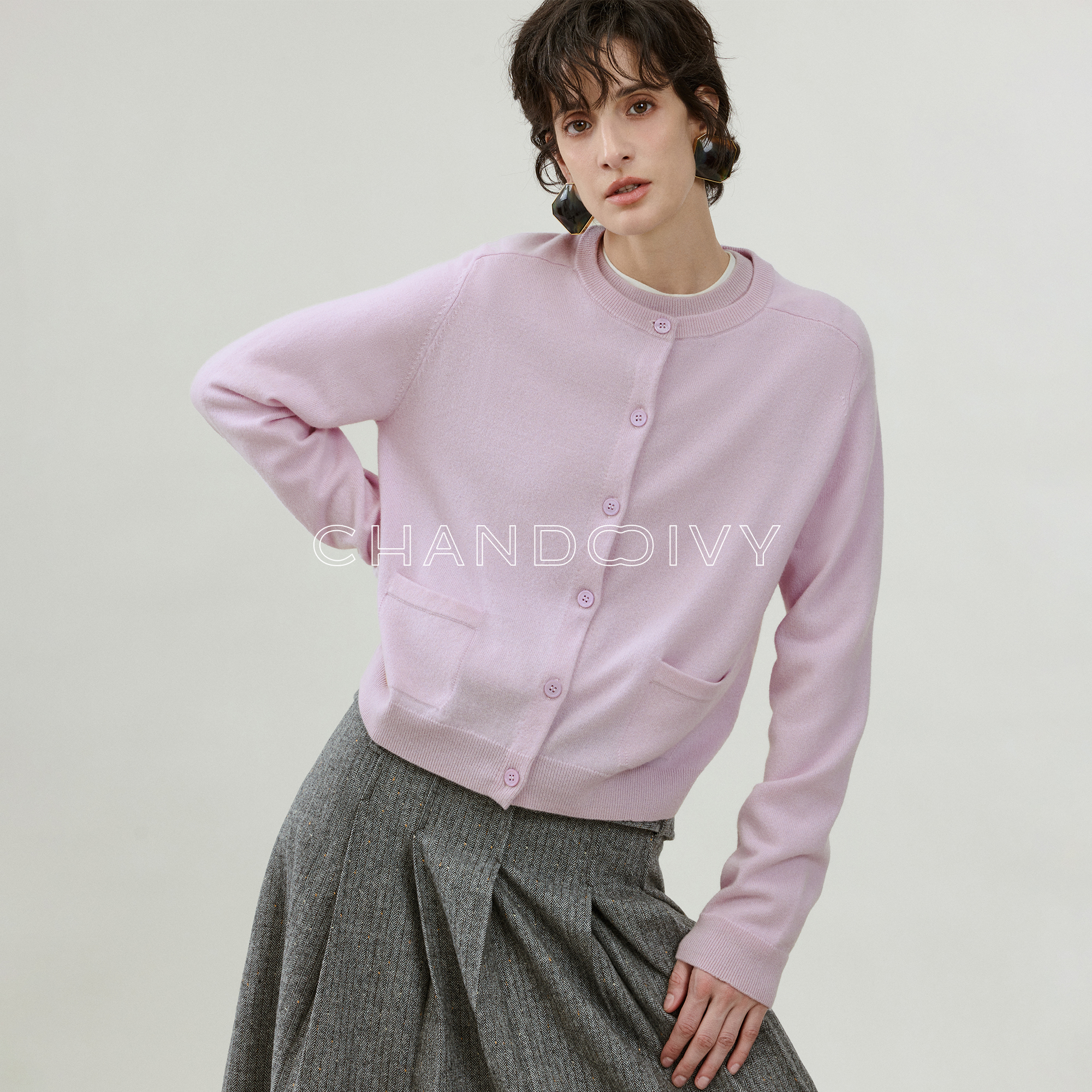 CHANDOOIVY口碑经典定纺云柔白羊绒时髦知识分子风叠穿开衫/背心