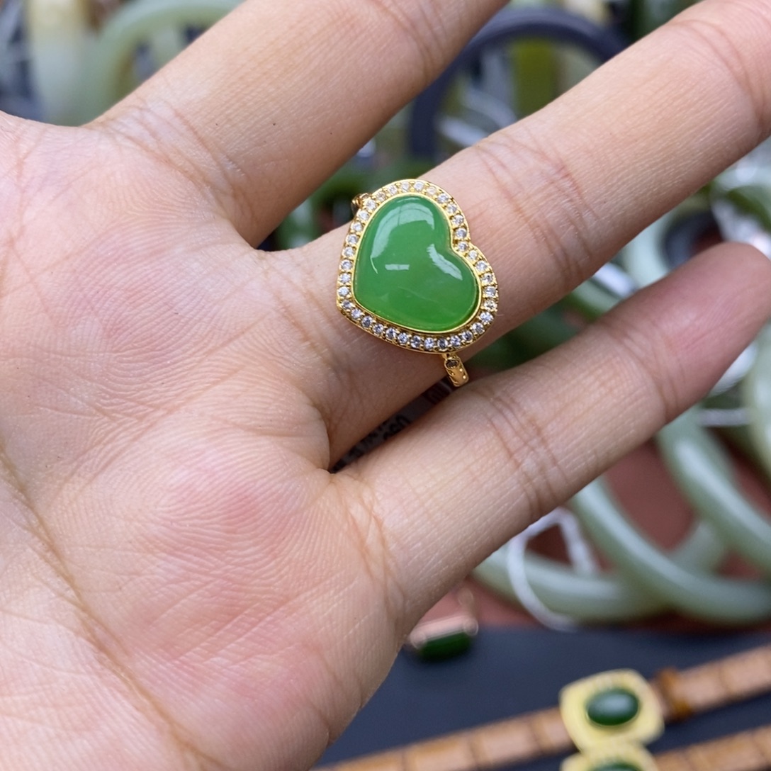 涟***心和田玉银S925镶嵌戒指