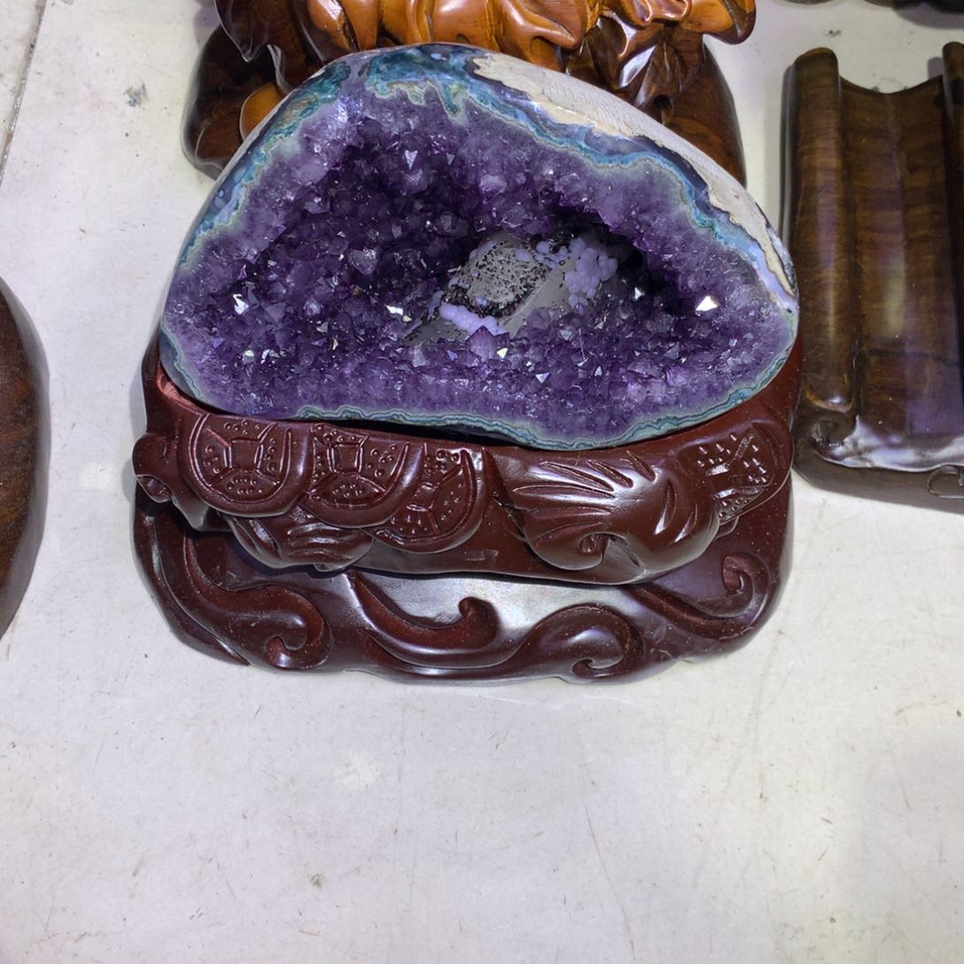 未镶嵌大型摆件（非配饰）紫晶乌拉圭奇石钱袋子