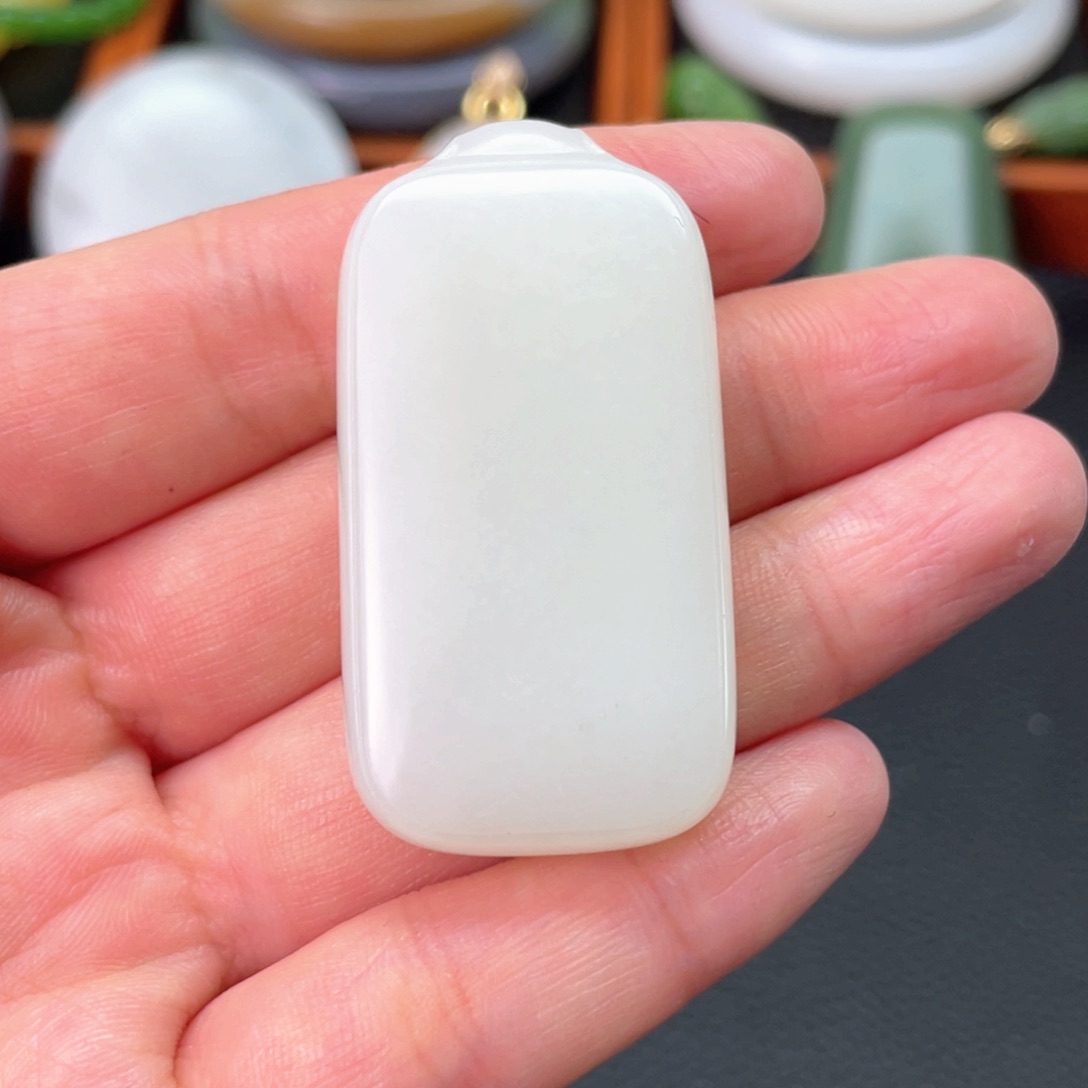 和田玉挂件未镶嵌