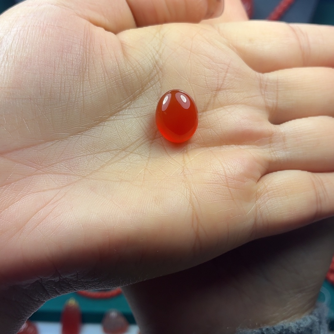 南红玛瑙未镶嵌颈饰