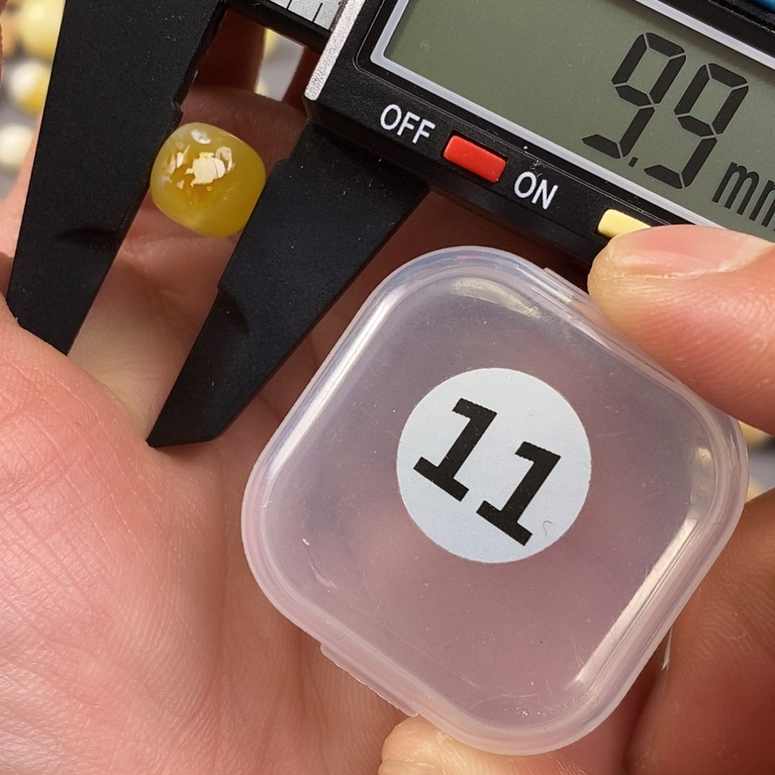 琥珀裸石未镶嵌微瑕