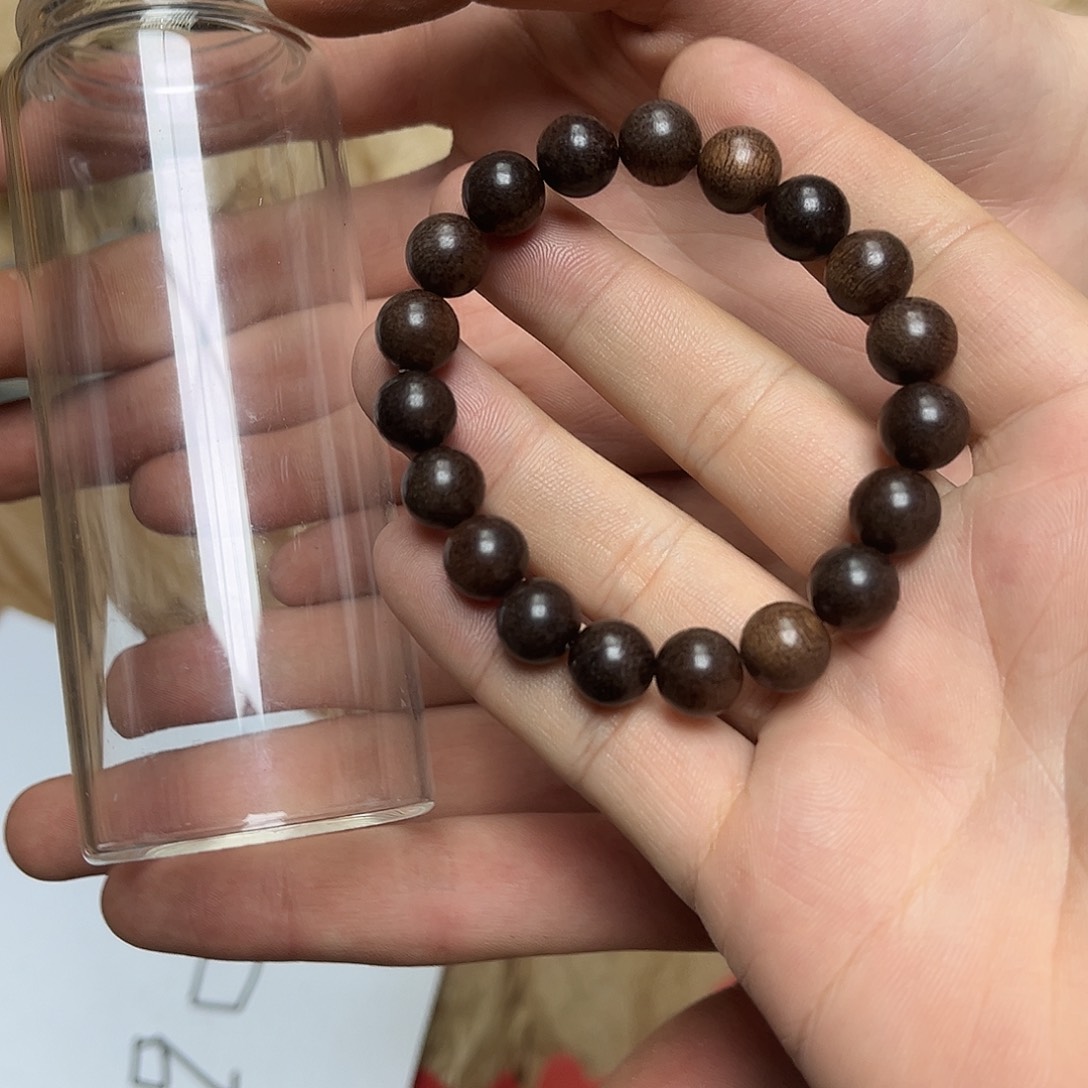 大叶紫檀（黑酸枝木类）