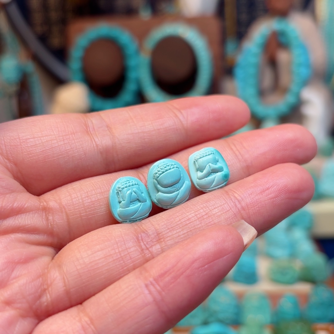 绿松石配饰未镶嵌