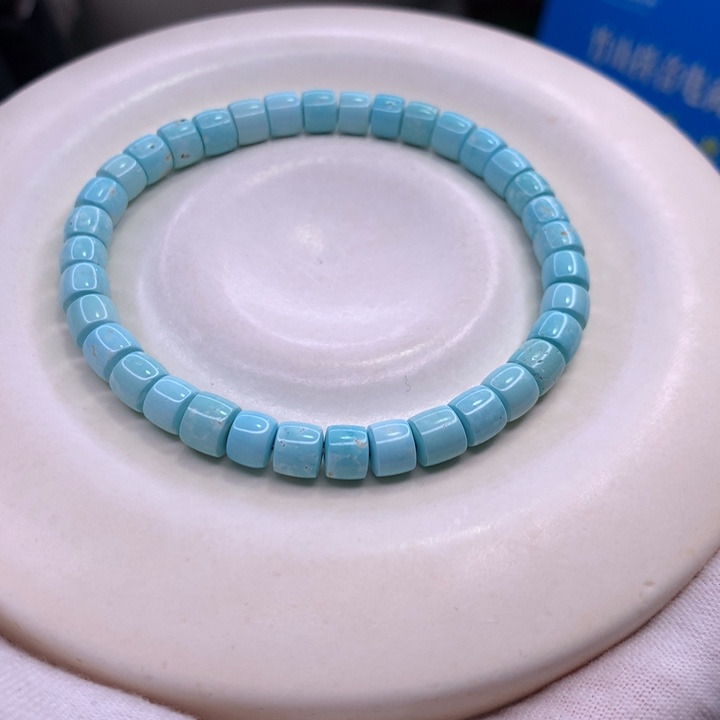 绿松石配饰未镶嵌打***秀