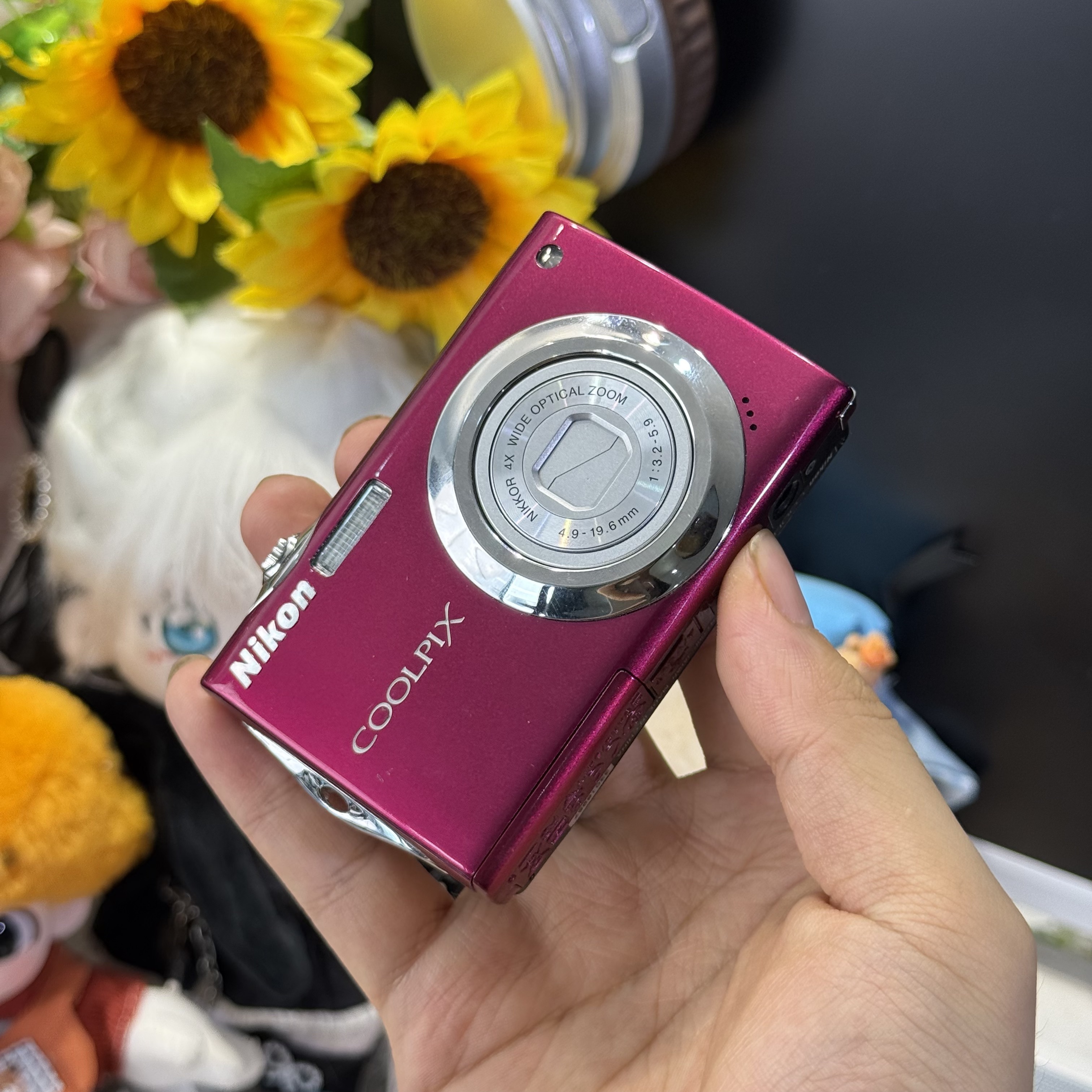 9新 Nikon/尼康 尼康s4000酒红色冷白皮1400万像素滤镜多带配件