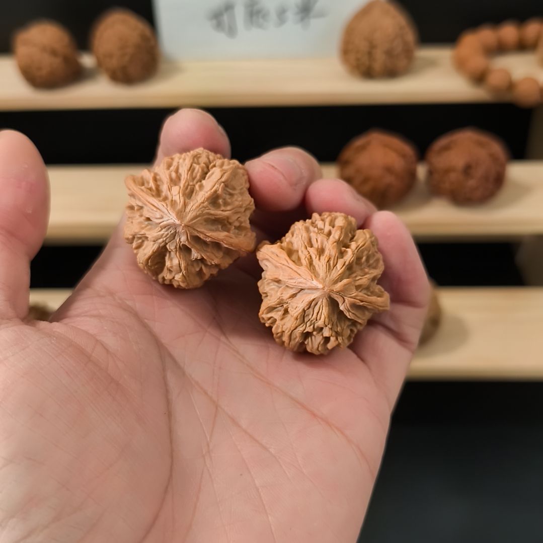 吊坠文玩核桃36野牛