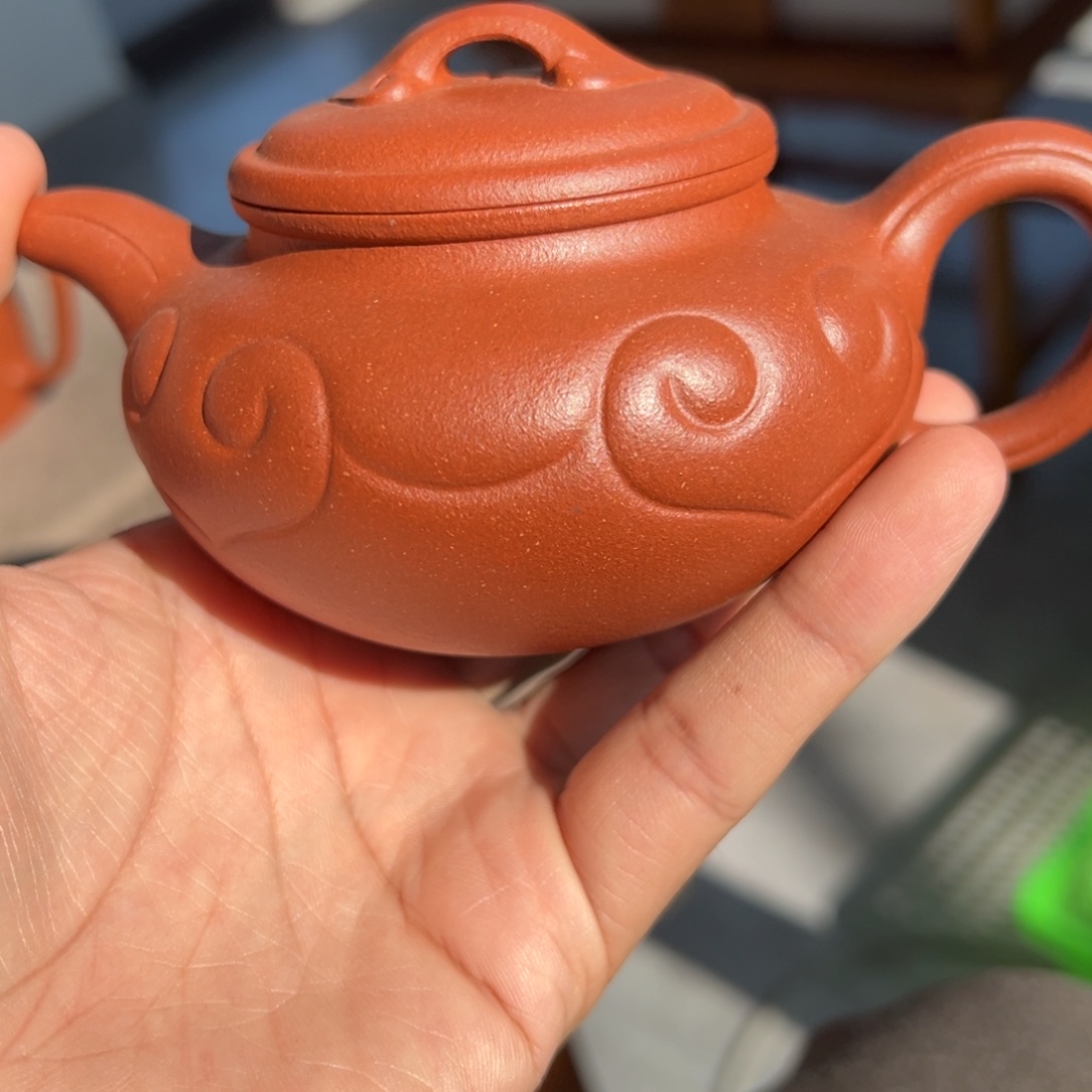 ****Y紫砂茶壶纯红如意仿古