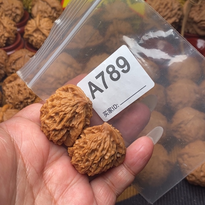 核桃把件盘山异型789号