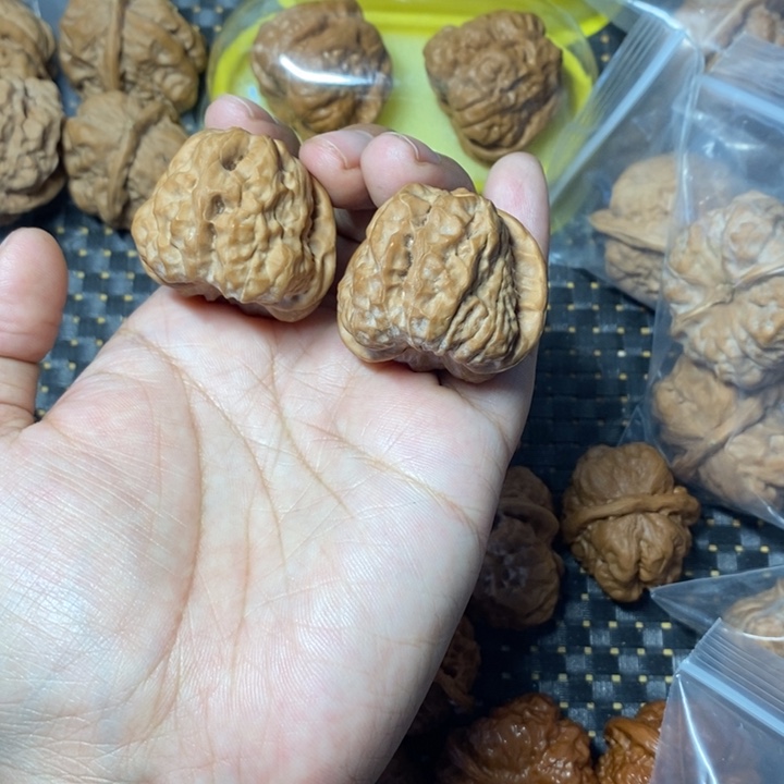 文玩核桃把件蛤蟆39全