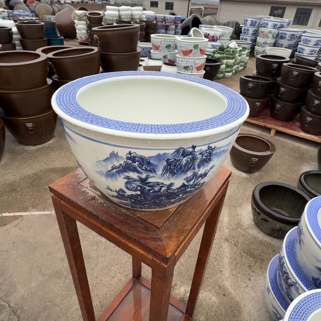 瓷片直径40，高24。。。。