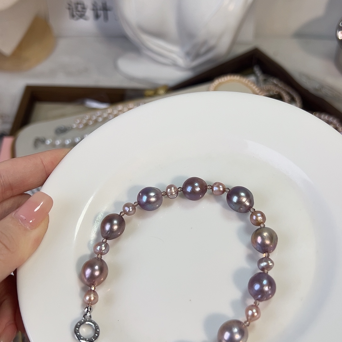 愉***悦时尚设计款淡水珍珠淡水珍珠银S925镶嵌