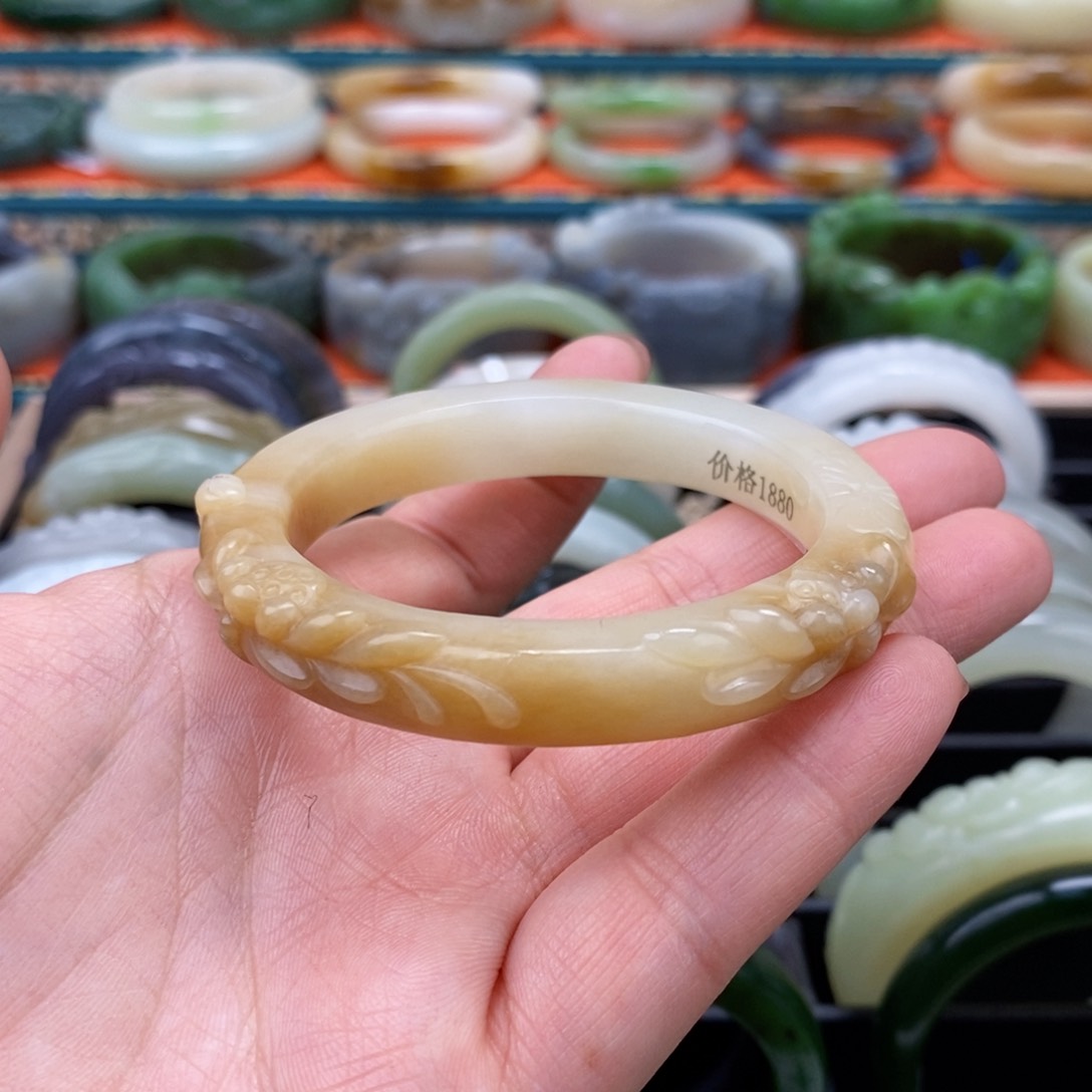 和田玉手镯52.7未镶嵌