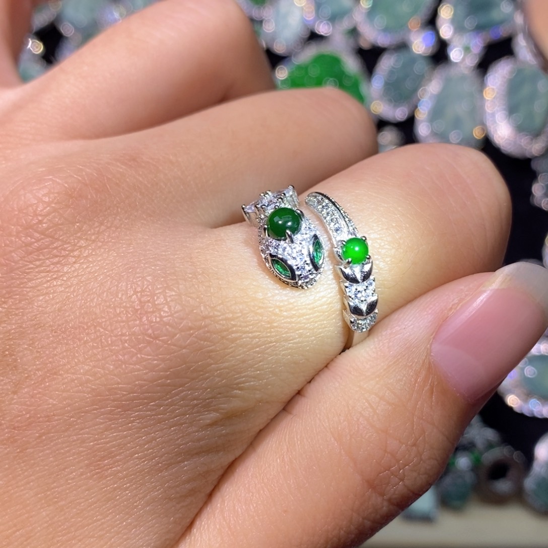 翡翠未镶嵌颈饰天然